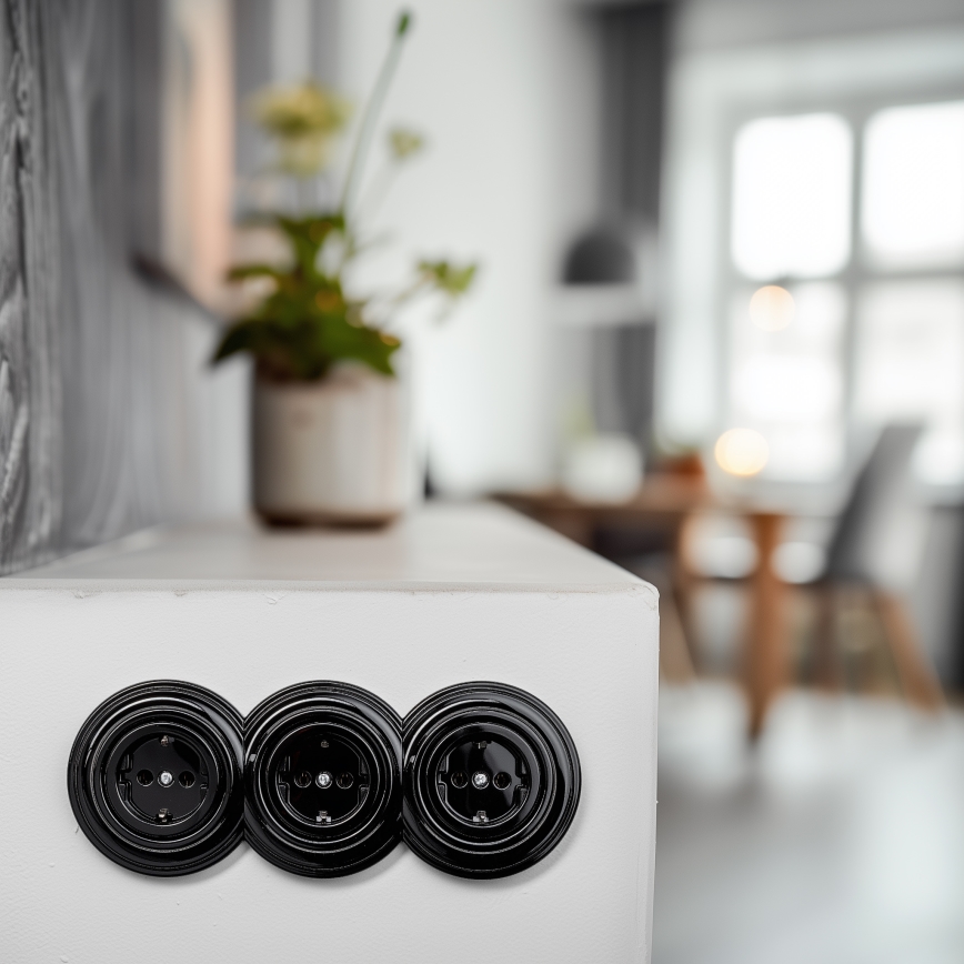 Kliklap - Presa tripla da parete in stile retrò con placca SCHUKO 230V, nera