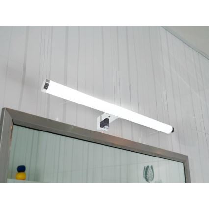 Lampada a LED per specchio da bagno 10W/230V 45 cm IP44 cromo lucido