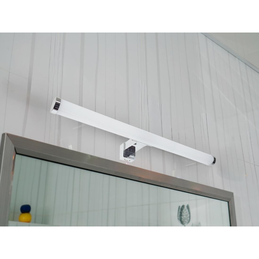 Lampada a LED per specchio da bagno 10W/230V 45 cm IP44 cromo lucido