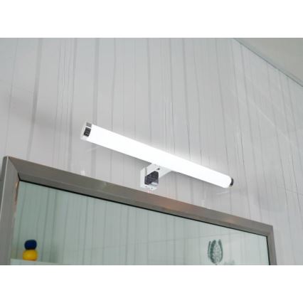 Lampada a LED per specchio da bagno 8W/230V 30 cm IP44 cromo lucido