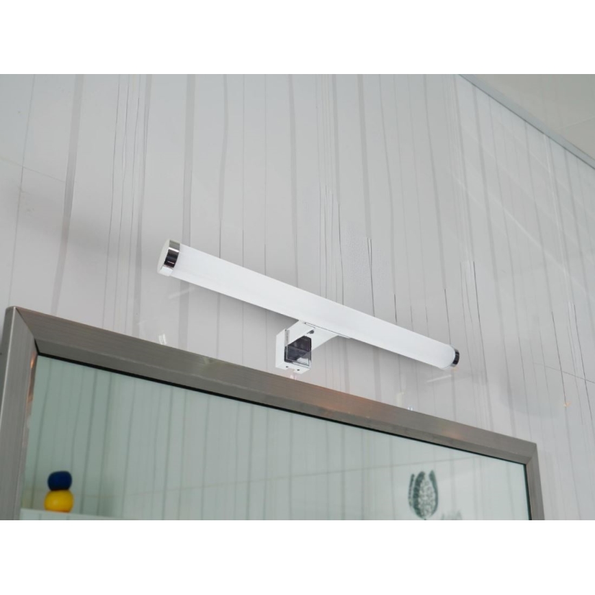 Lampada a LED per specchio da bagno 8W/230V 30 cm IP44 cromo lucido