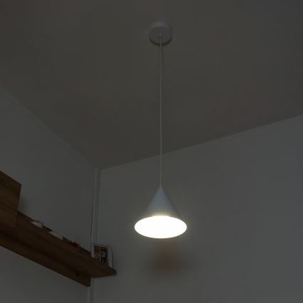 Lampada a sospensione con cavo ETNA 1xE27/15W/230V Ø 18,5 cm bianca