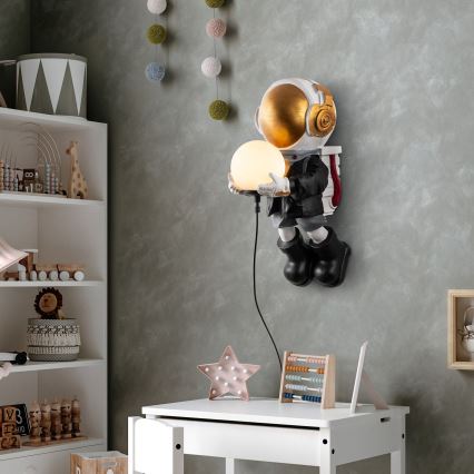 Lampada da parete per bambini ASTRONAUT 1xE14/40W/230V, rame