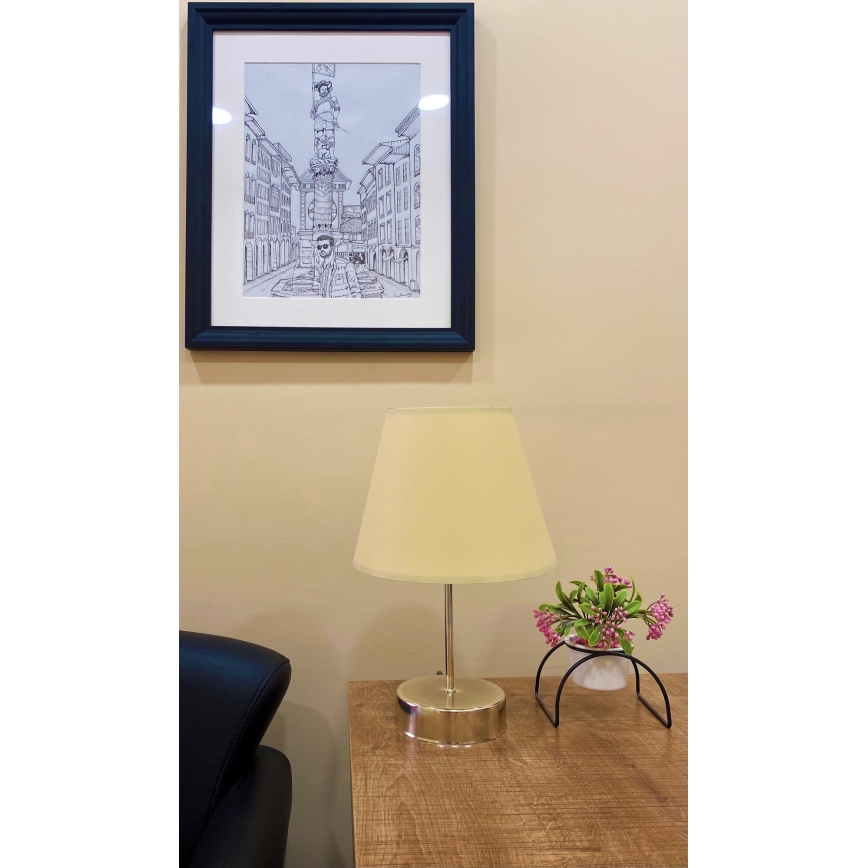 Lampada da tavolo 1xE27/60W/230V beige/cromo lucido