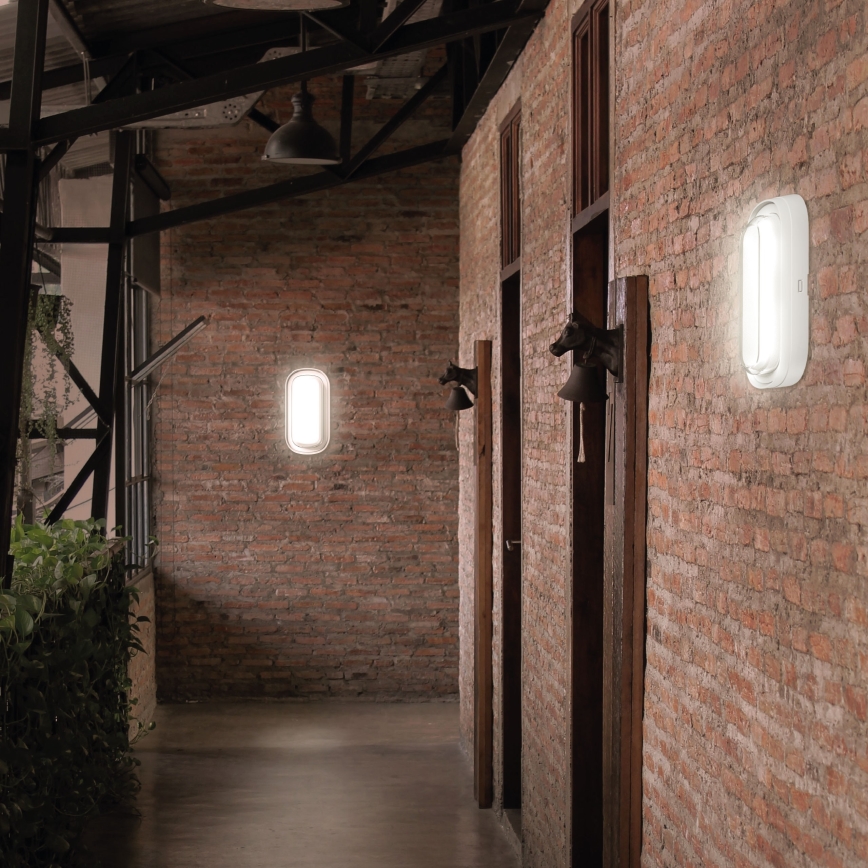 Applique a LED da bagno PASTILO LED/10W/230V 2700/4000/6000K IK10 IP54 bianco ovale