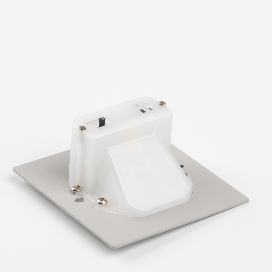 Lampada LED per scale con sensore di movimento e crepuscolare LED/1,5W/230V 3000/4000/6500K bianca