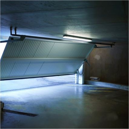 Lampada tecnica fluorescente HERMIC T8 2xG13/18W/230V IP65