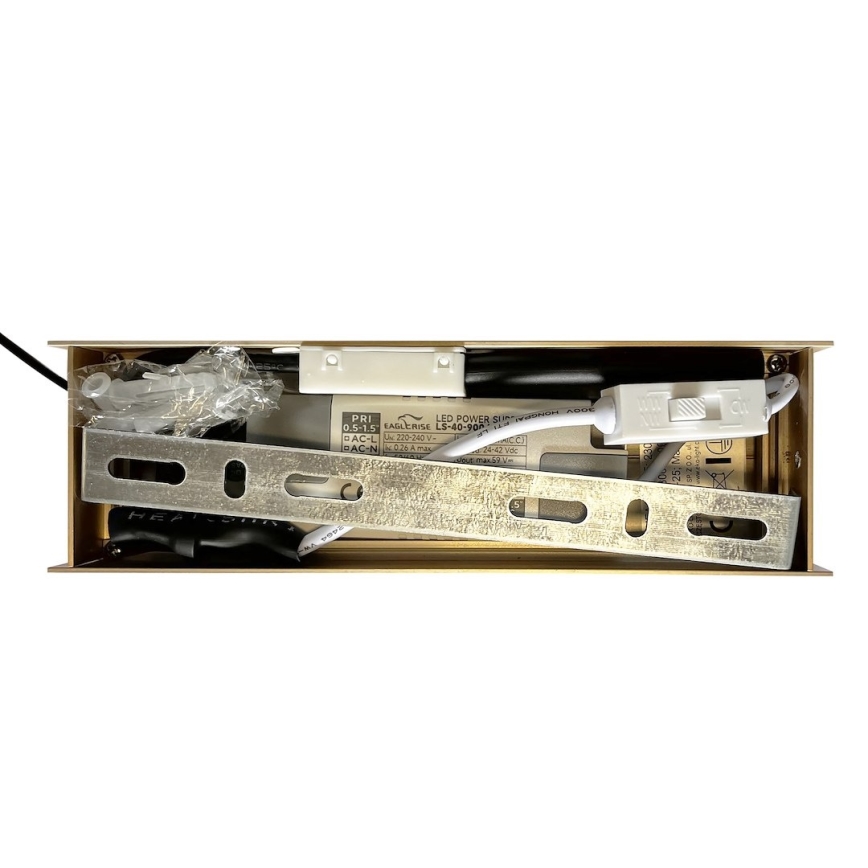 Lampadario LED sospeso su cavo LINEA 36W/230V 3000/4000/5700K CRI 90, dorato