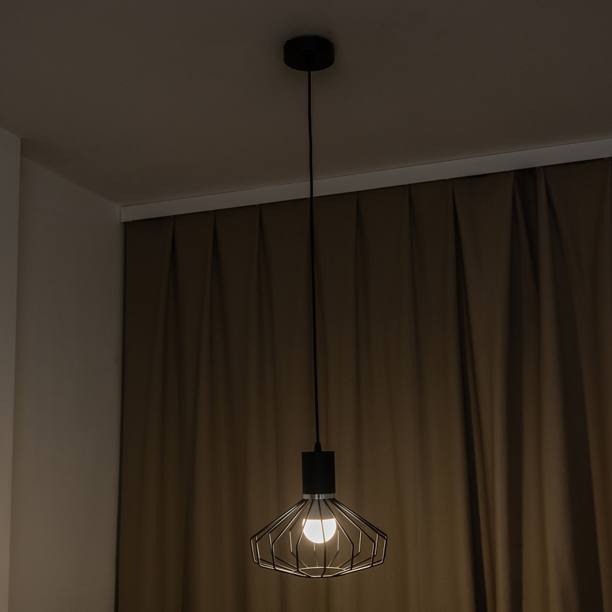 Lampadario sospeso con cavo SOLANO 1xE27/15W/230V nero/cromo lucido