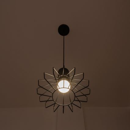 Lampadario sospeso con cavo SOLANO 1xE27/15W/230V nero/cromo lucido