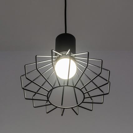 Lampadario sospeso con cavo SOLANO 1xE27/15W/230V nero/cromo lucido