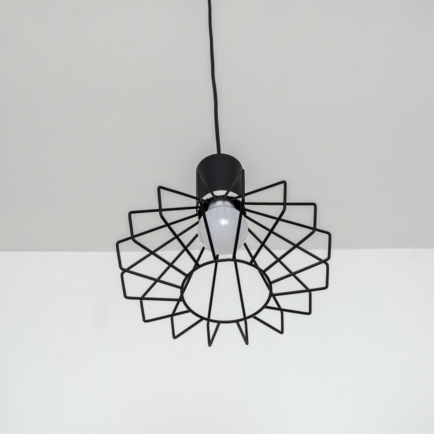 Lampadario sospeso con cavo SOLANO 1xE27/15W/230V nero/cromo lucido