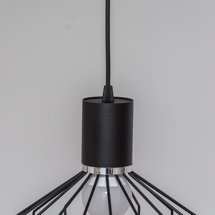 Lampadario sospeso con cavo SOLANO 1xE27/15W/230V nero/cromo lucido