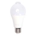 Lampadina LED con sensore di movimento e sensore crepuscolare A60 E27/15W/230V 6500K - Aigostar