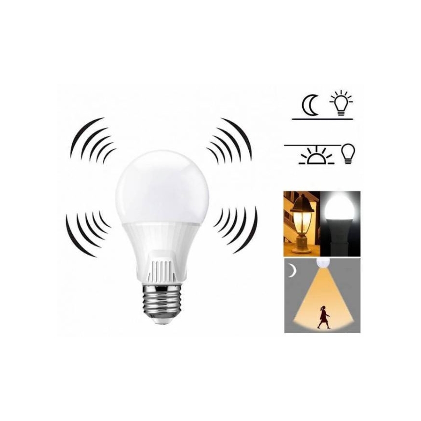 Lampadina LED con sensore di movimento E27/9W/230V 6500K