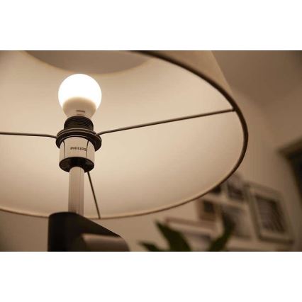 Lampadina LED Philips SCENE SWITCH A67 E27/14W/230V 2200K-2700K