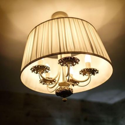 Lampadina LED RGB dimmerabile E14/3,5W/230V 6400K + telecomando