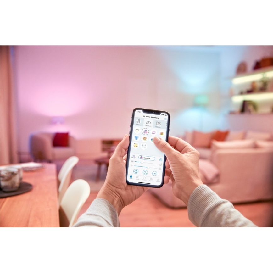 Lampadina LED RGBW Dimmerabile C37 E14/4,9W/230V 2200-6500K CRI 90 Wi-Fi -WiZ