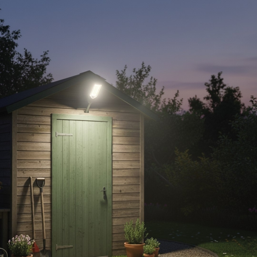 Lampada solare stradale dimmerabile a LED con sensore VENICE LED/50W/3,2V 4000 mAh IP65 nera + telecomando