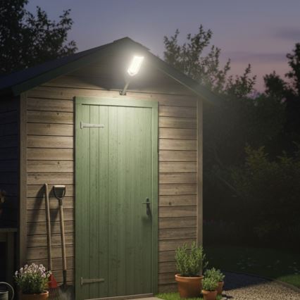 Lampada solare stradale dimmerabile a LED con sensore VENICE LED/200W/3,2V 12000 mAh IP65 nera + telecomando