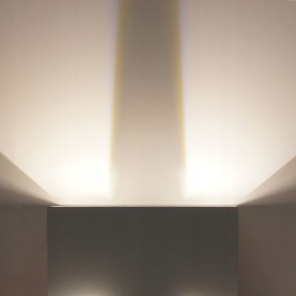 LED Applique da esterno LED/12W/230V IP54 nero