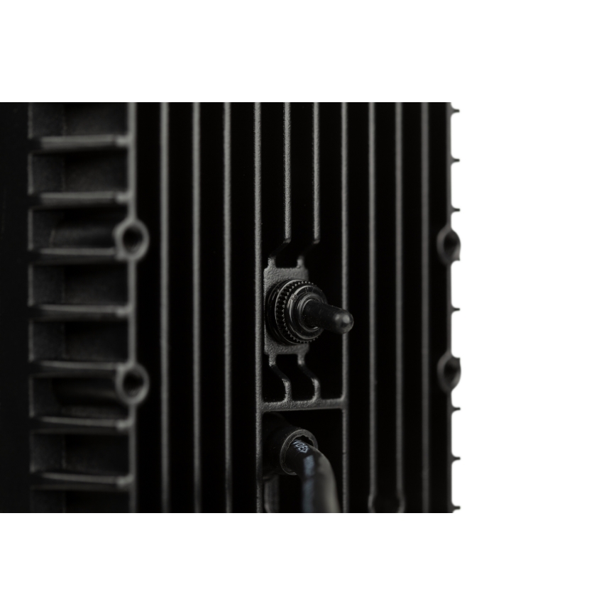LED Faretto per macchina BLACK LED/30W/10-30V IP69 5700K quadrato