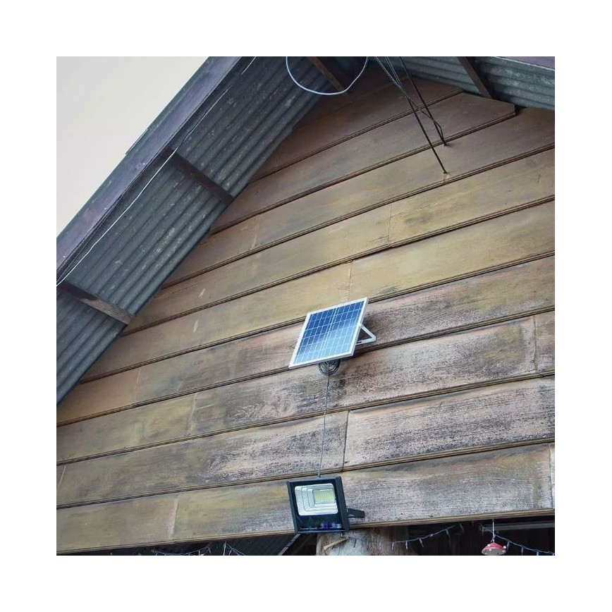 LED Faro solare dimmerabile LED/12W/3,2V 6000K IP65 5000 mAh + telecomando