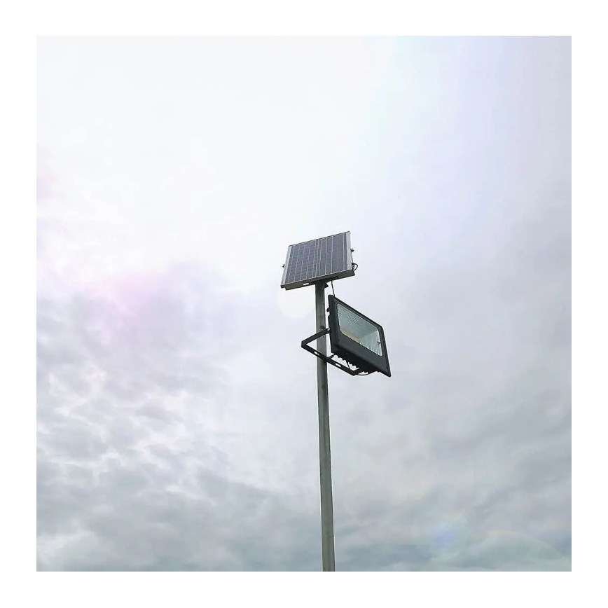 LED Faro solare dimmerabile LED/20W/6,4V 4000K IP65 10000 mAh + telecomando
