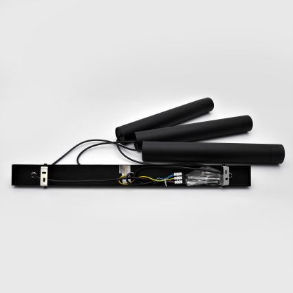 LED Lampadario a sospensione con filo TUBA 3xGU10/4,8W/230V nero