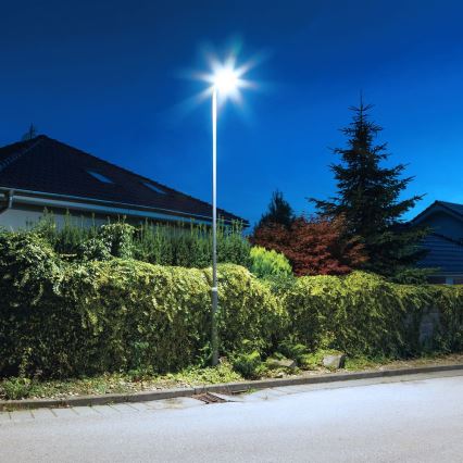 LED Lampione solare dimmerabile con sensore KERS LED/300W/3,2V 6500K 8000 mAh IP65 grigio + telecomando