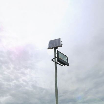 LED Proiettore solare da esterno LED/40W/10V IP65 6000K + telecomando