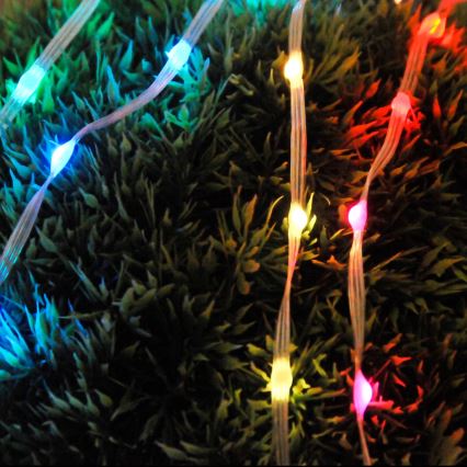 LED RGB Catena natalizia LED/10W/5V 10 m USB + telecomando