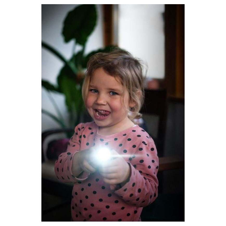 Ledlenser KIDBEAM4 RAINBOW - Torcia dimmerabile per bambini a LED/2xAAA IP44 viola