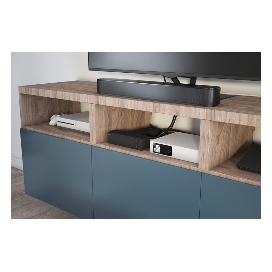 Legrand 049430 - HUB multimediale con interruttore 4Z Tipo E + 4Z Tipo C 2m nero