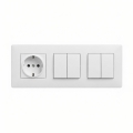 Legrand - 2x interruttore doppio in serie n. 5 e presa domestica SCHUKO con placca NILOE STEP 250V bianco