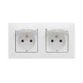 Legrand - Doppia presa esterna per uso domestico con cornice NILOE STEP 250V IP44 bianca