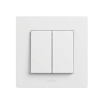 Legrand - Interruttore doppio in serie č. 5 con cornice NILOE STEP bianco