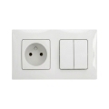 Legrand - Interruttore doppio serie n. 5 e presa domestica con cornice NILOE 250V bianco