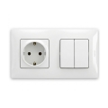 Legrand - Interruttore doppio serie n. 5 e presa domestica SCHUKO con cornice NILOE 250V bianca