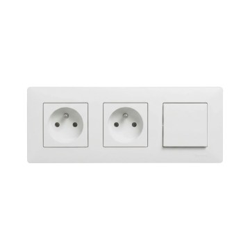 Legrand - Presa doppia domestica e interruttore unipolare n. 1 con cornice NILOE STEP 250V bianca