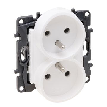 Legrand - Presa doppia domestica senza cornice 250V/16A NILOE STEP bianca