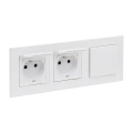 Legrand - Presa doppia esterna per uso domestico e interruttore unipolare n. 1 con cornice NILOE STEP 250V bianca