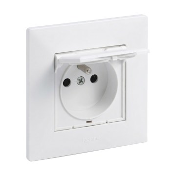 Legrand - Presa esterna per uso domestico con cornice NILOE STEP 250V IP44 bianca