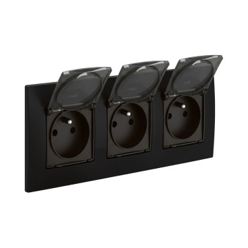Legrand - Presa tripla da esterno NILOE 250V IP44 nera