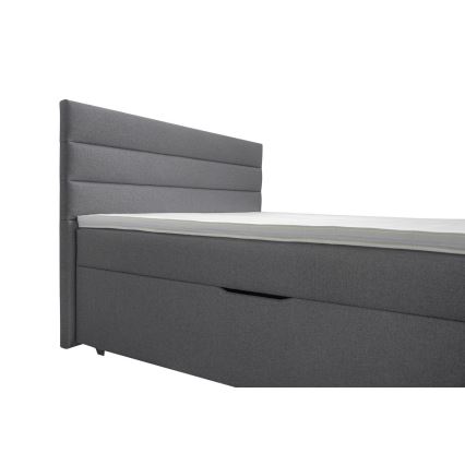 Letto imbottito con contenitore e matracemi con un topper NEW BOLERO 160x200 cm grigio
