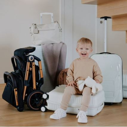 Lionelo - Passeggino sportivo CLOE nero/blu/oro