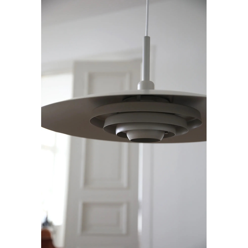 Markslöjd 108877 - Lampadario a sospensione su cavo PINY 1xE27/60W/230V Ø 57 cm beige
