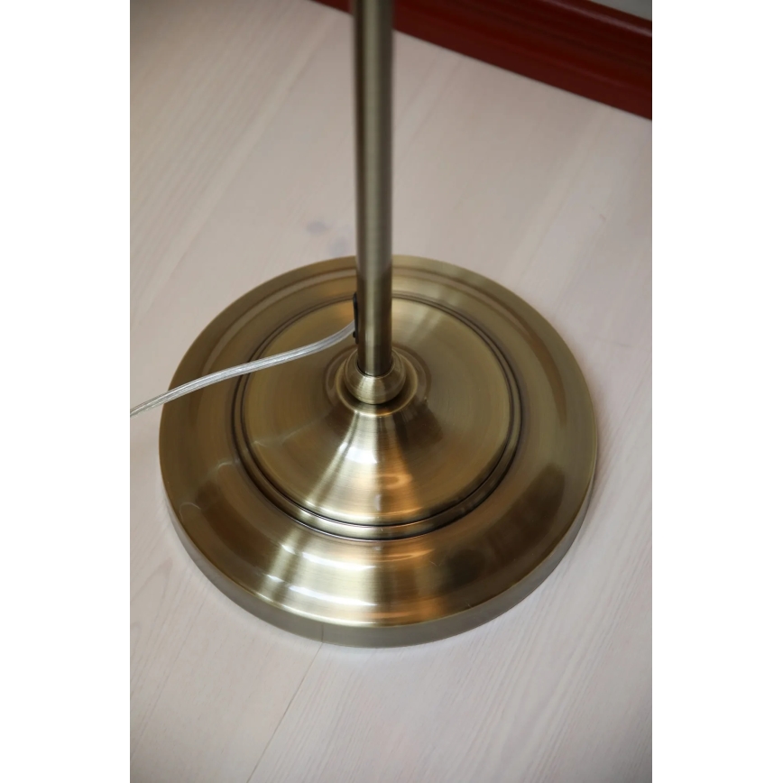 Markslöjd 108972 - Lampada da terra OXFORD 1xE14/40W/230V bianco/ottone