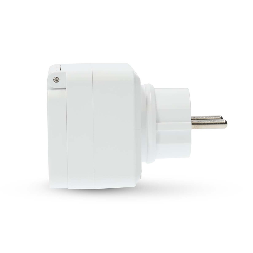 Presa intelligente Smartlife 3680W/230V/ Tipo E/16A Wi-Fi Tuya IP44