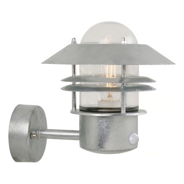 Nordlux - Applique da esterno con sensore BLOKHUS 1xE27/60W/230V IP54 argento
